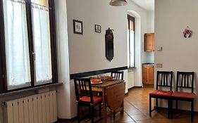 La Casetta - Tranquillo In Pieno Centro - Con Garage